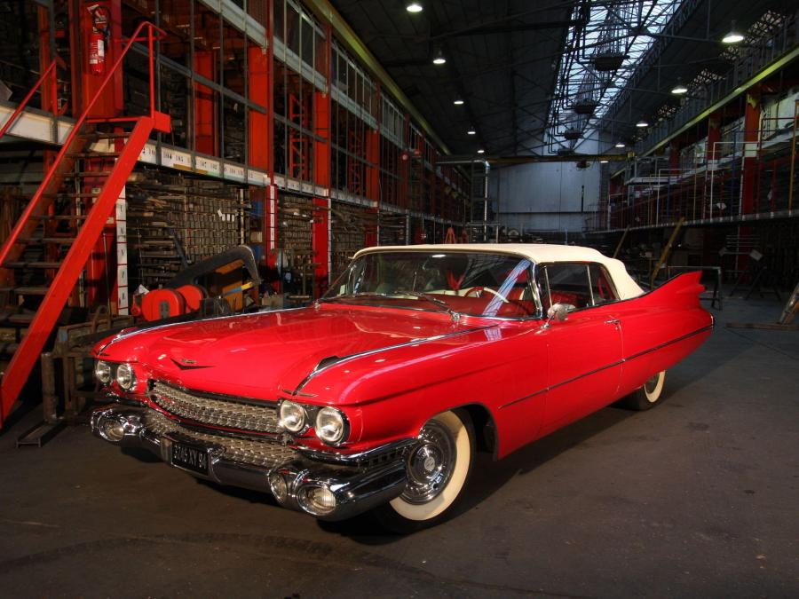  Cadillac Series 62 Convertible 1959 года  (фото 22 из 30)